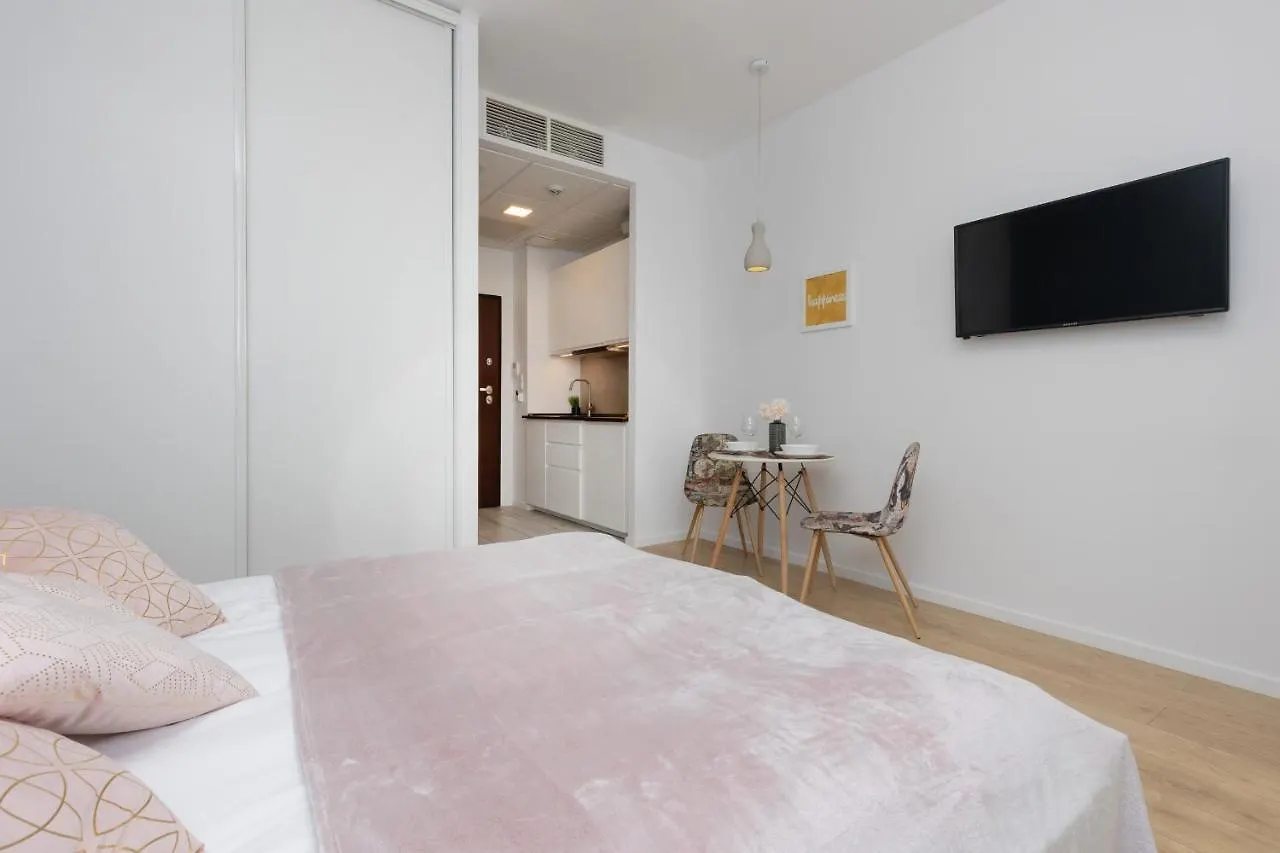 Studio Kasprzaka Varsovia By Noclegi Renters Apartment